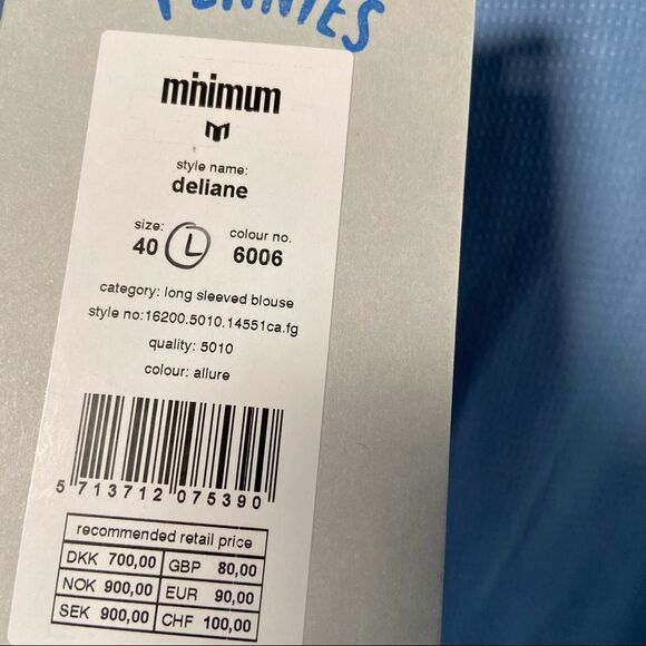 minimum NWT Long Sleeve Curpo Blouse with Ties on Sleeve Sky Blue Medium - Picture 9 of 12